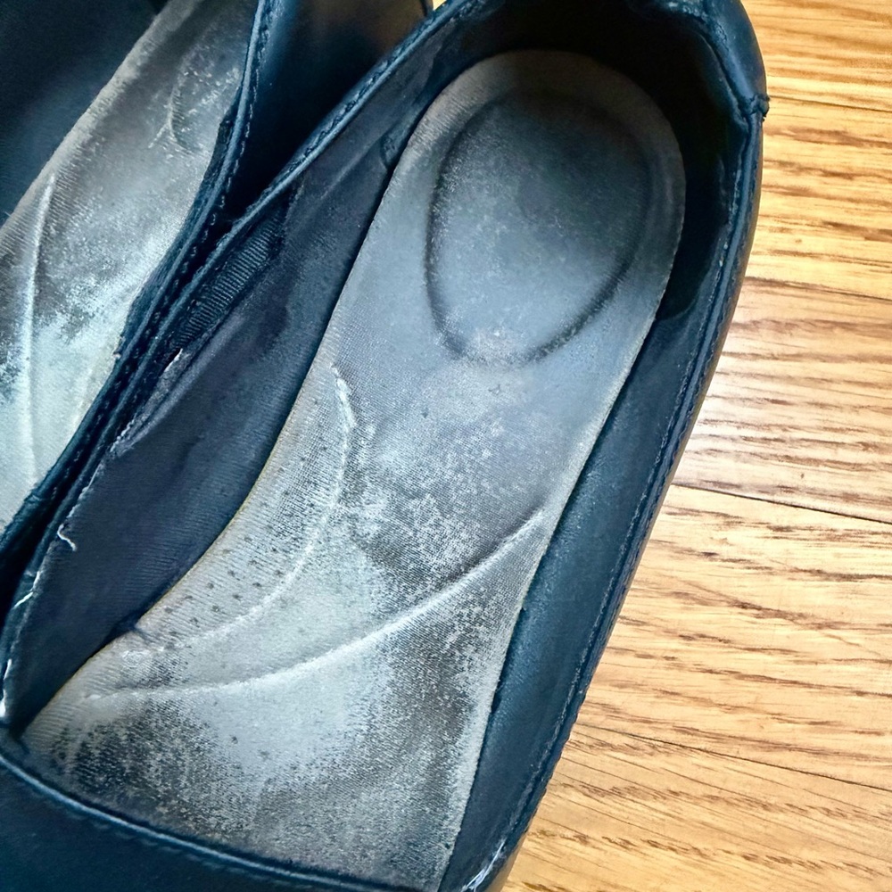 Used Cabin Crew Shoes | Flight Attendant Shoes | Used work shoes - Picture 4 of 6
